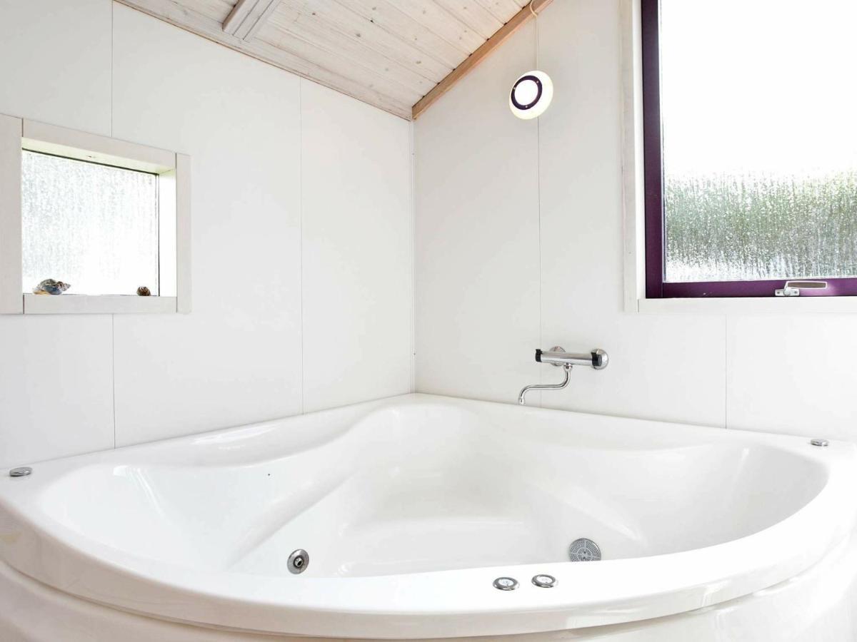 8 Person Holiday Home In Oksb L Vejers Strand Exterior photo